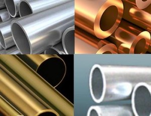 Трубы из цветных металлов: латунные трубы, медные трубы, титановые трубы, алюминиевые трубы, бронзовые трубы различных размеров.